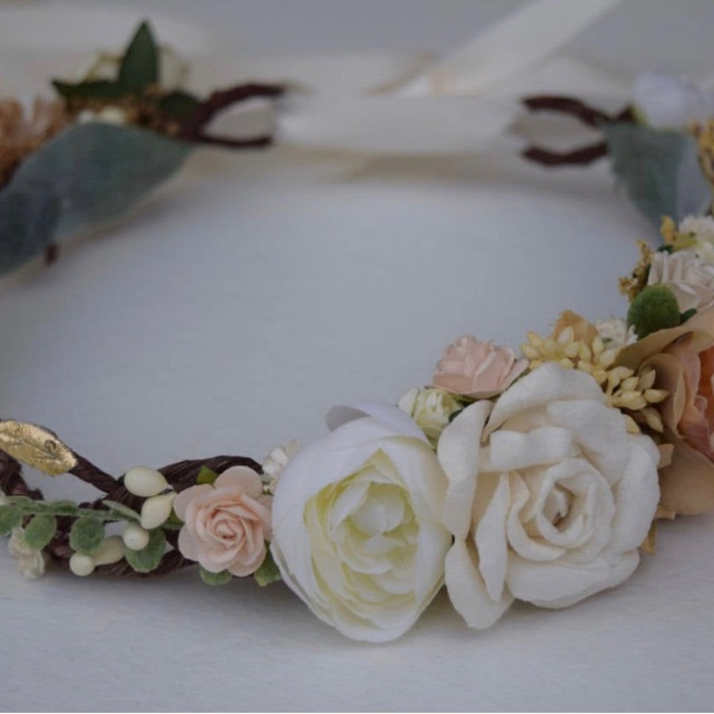 Floral headpiece